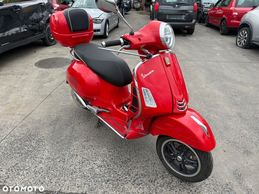 Vespa GTS - 6