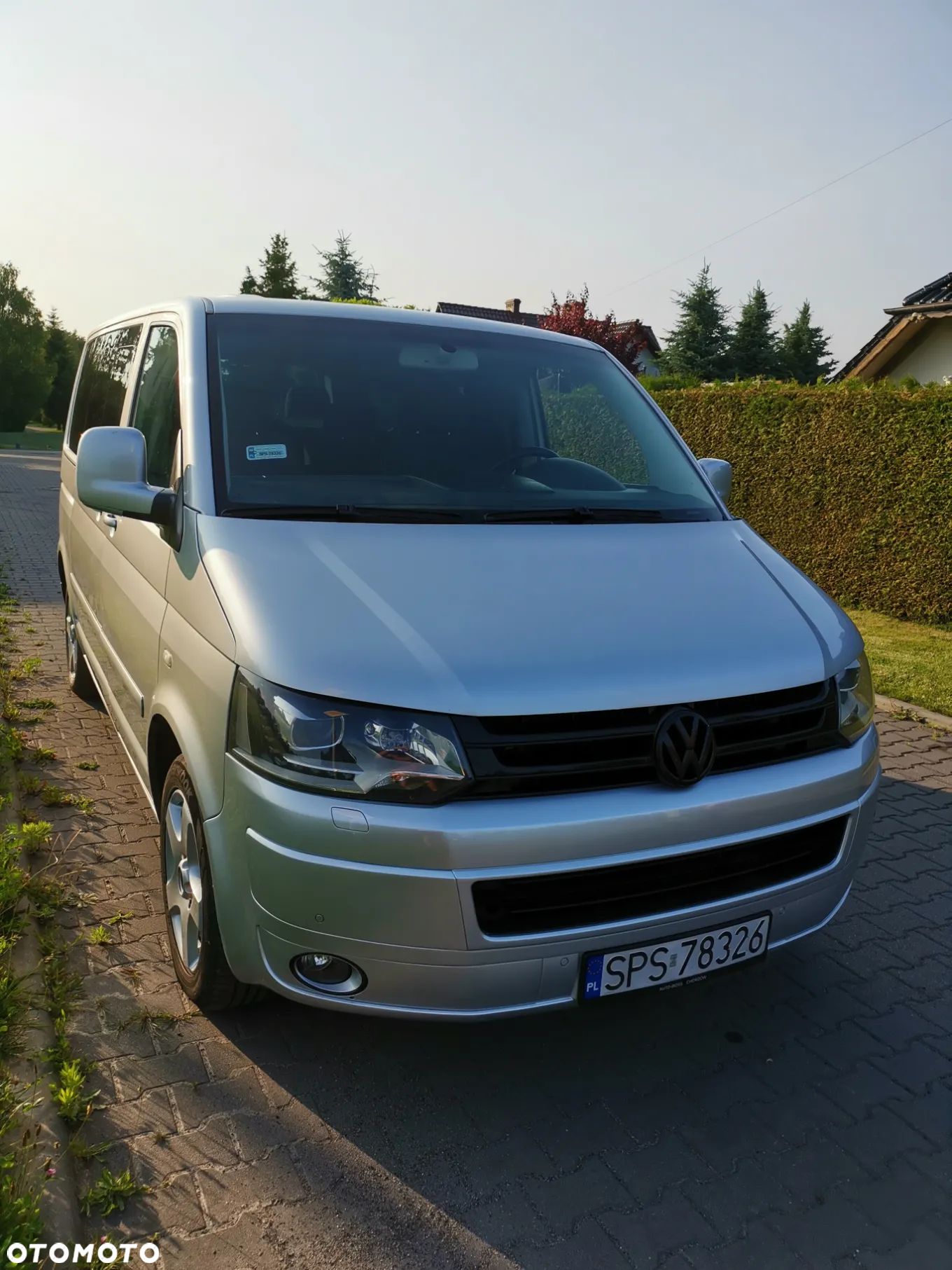 Volkswagen Multivan - 1