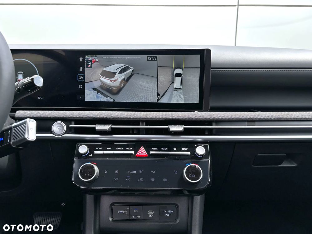 Hyundai Tucson 1.6 T-GDi HEV Executive 2WD - 17