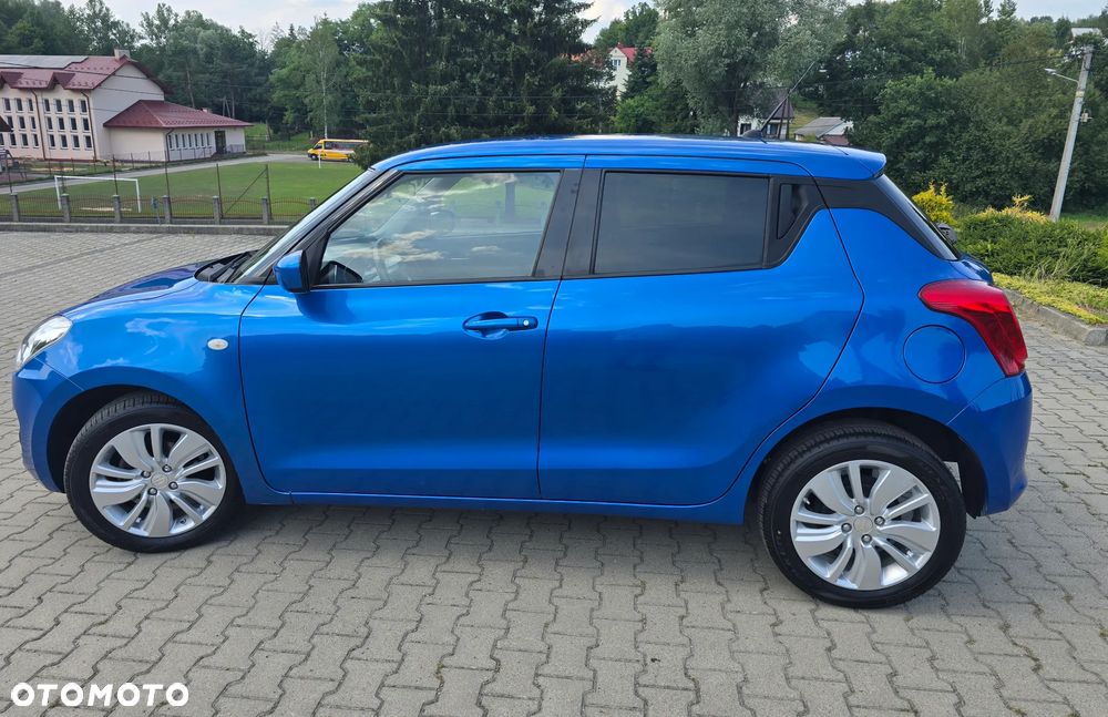 Suzuki Swift 1.2 Dualjet Allgrip Comfort - 8