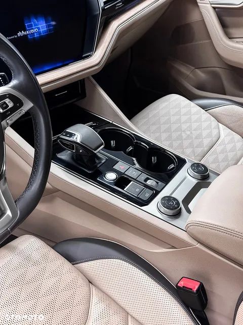 Volkswagen Touareg 3.0 V6 TFSI 4Motion Elegance - 7