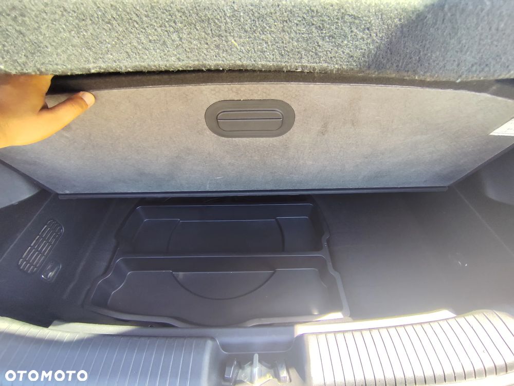 Hyundai ix20 1.6 Premium - 27