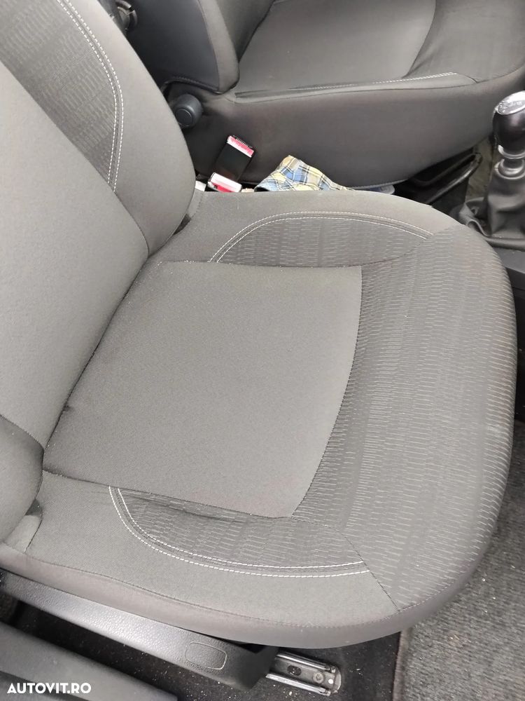 Dacia Lodgy dCi 110 Laureate - 5