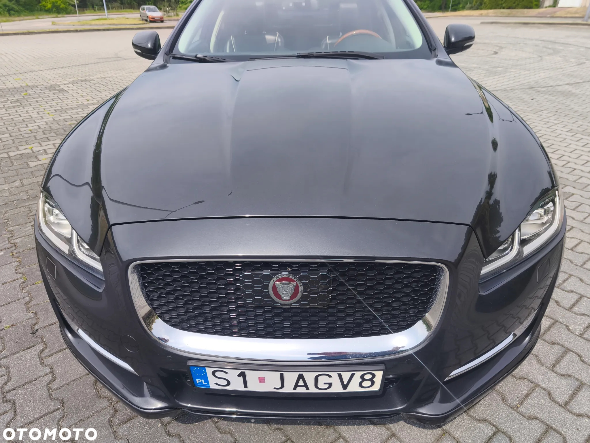 Jaguar XJ - 7
