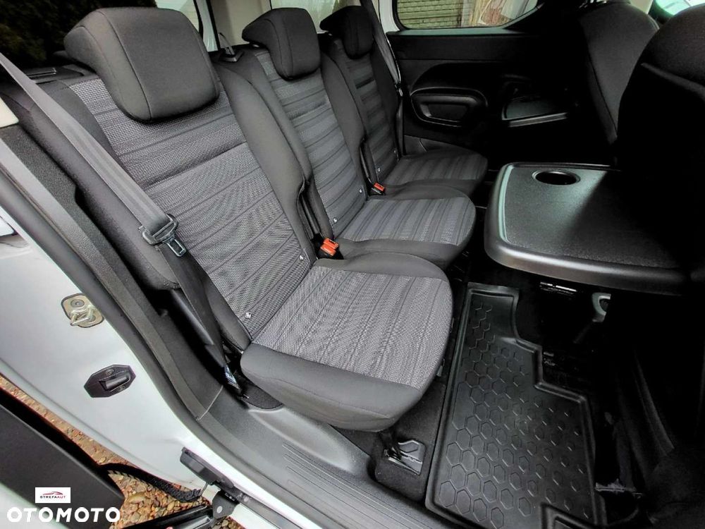 Opel Combo - 8