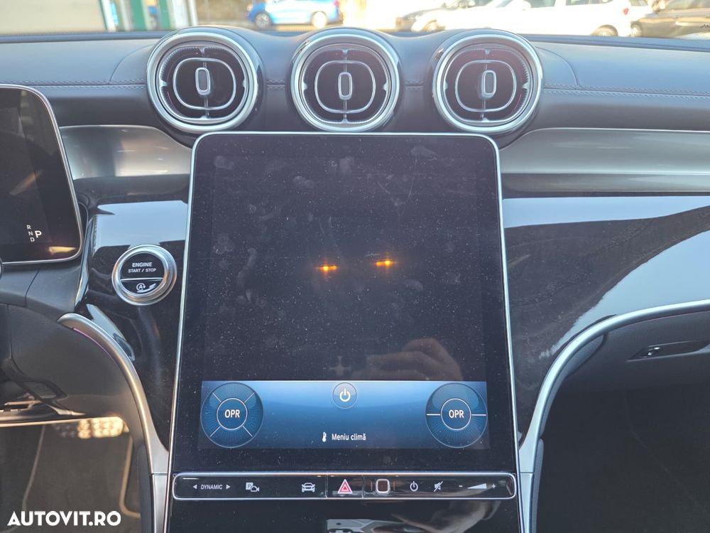 Mercedes-Benz GLC 300 4Matic 9G-TRONIC AMG Line Advanced - 20