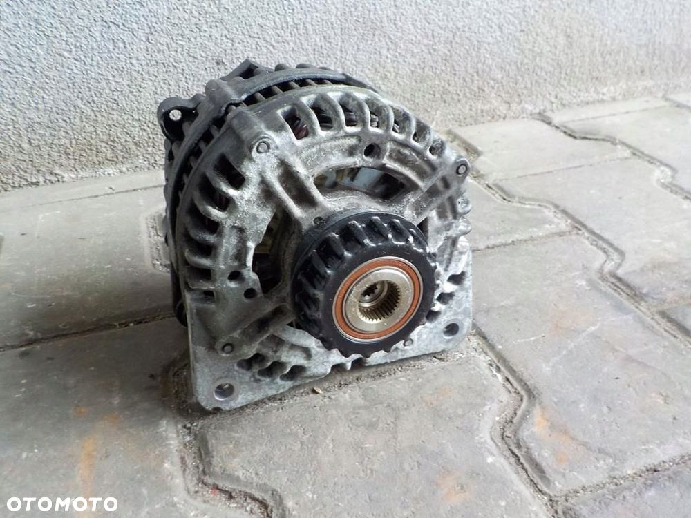 VW T5 2.5 TDI ALTERNATOR 150 A - 1