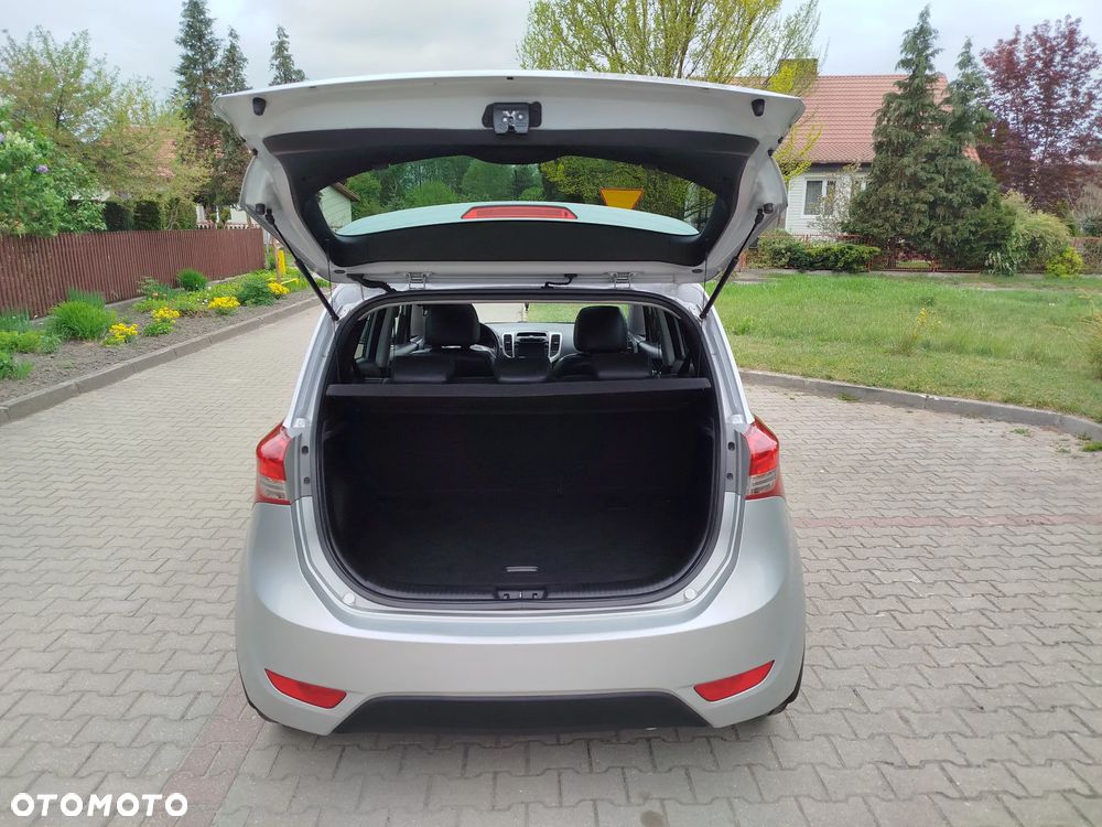 Hyundai ix20 1.4 blue Trend - 19