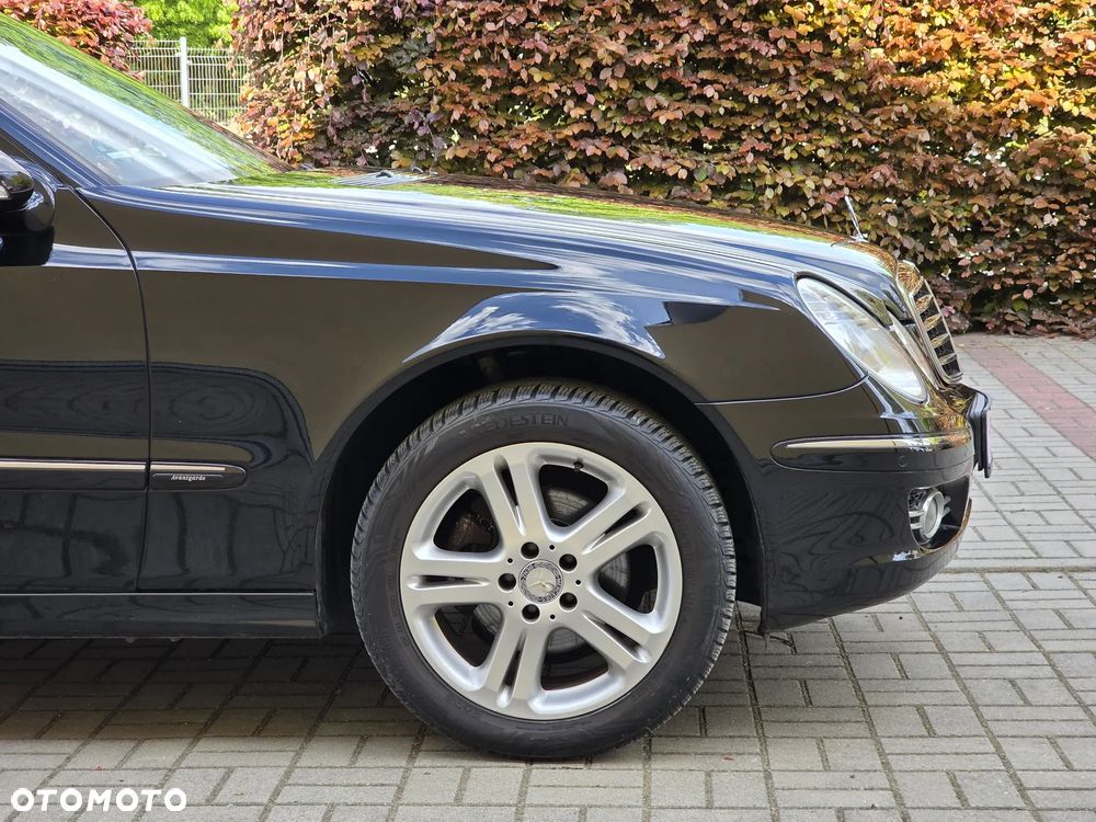Mercedes-Benz Klasa E - 15