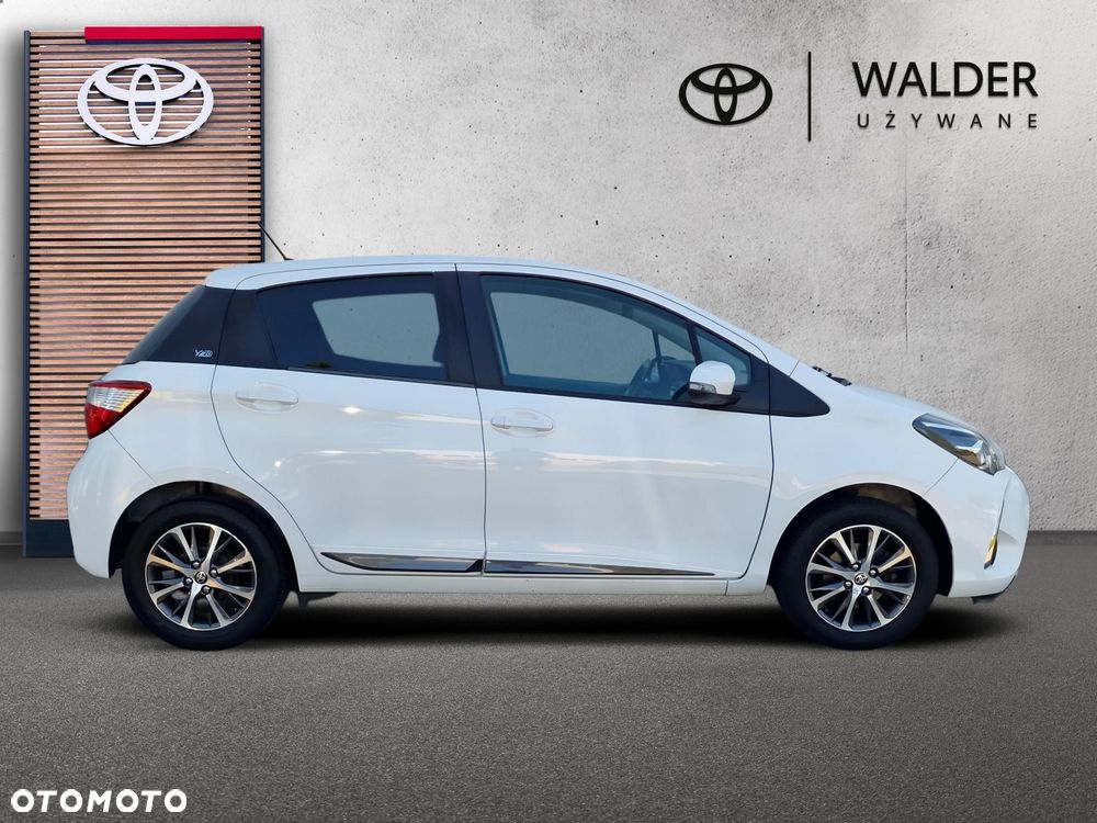 Toyota Yaris - 8