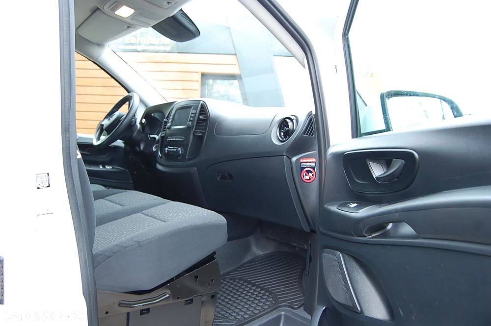 Mercedes-Benz Vito - 15