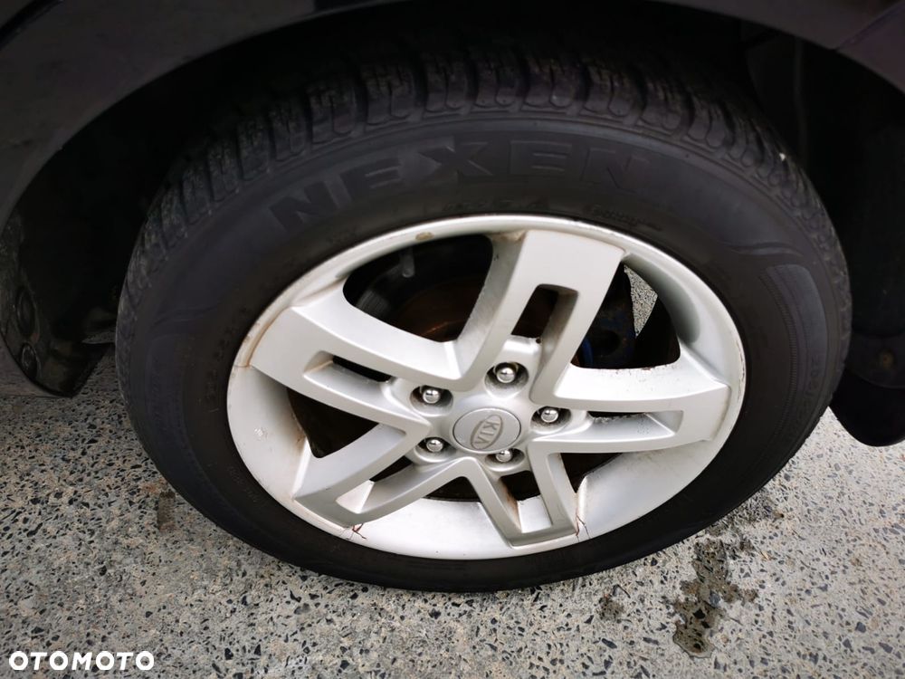 Kia Soul 1.6 L - 23