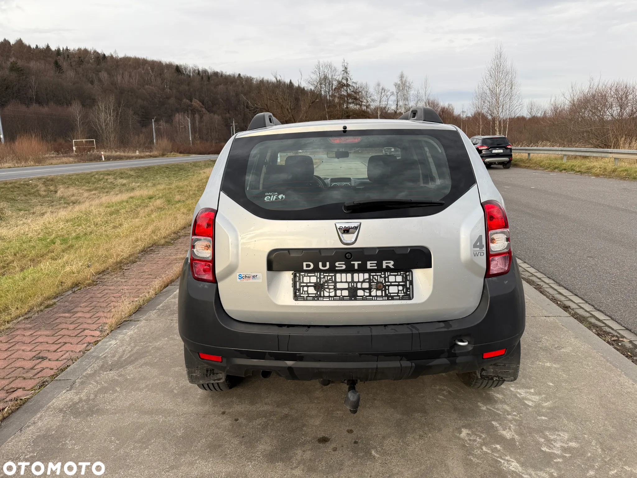 Dacia Duster 1.5 dCi Blackstorm 4x4 - 6