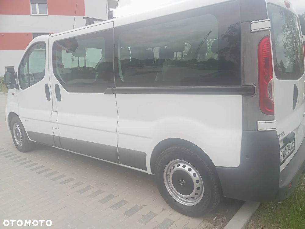 Opel Vivaro L2H1 2.9t - 3