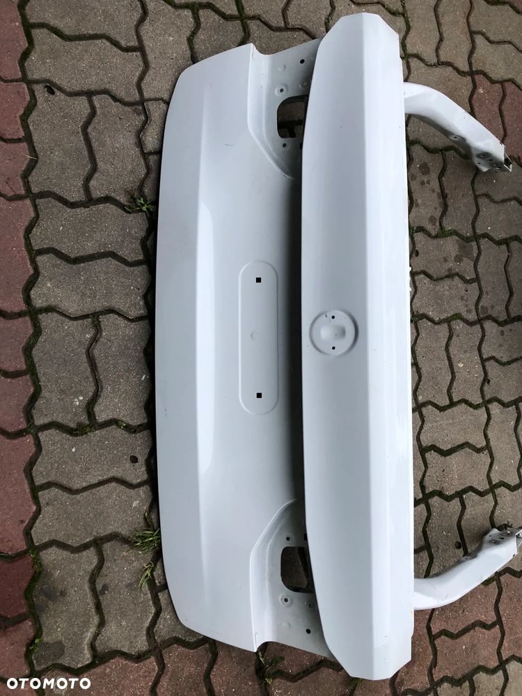 BMW 5 G31  tył klapa bagażnika slizg - 2