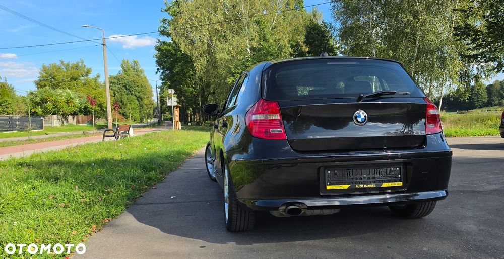 BMW Seria 1 118i Edition Sport - 9
