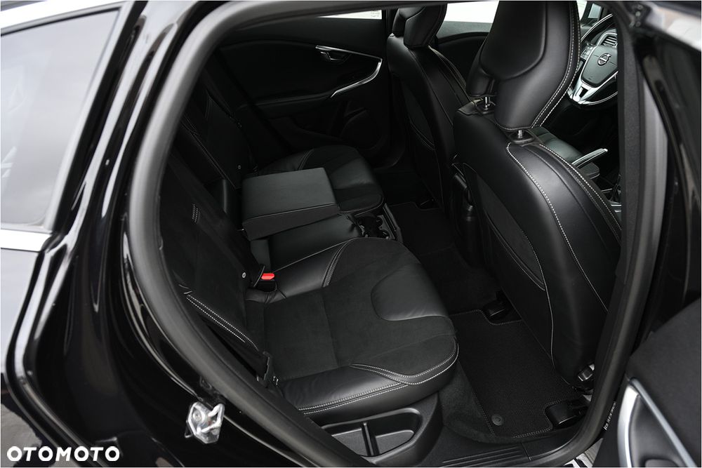 Volvo V40 D3 RDesign - 8