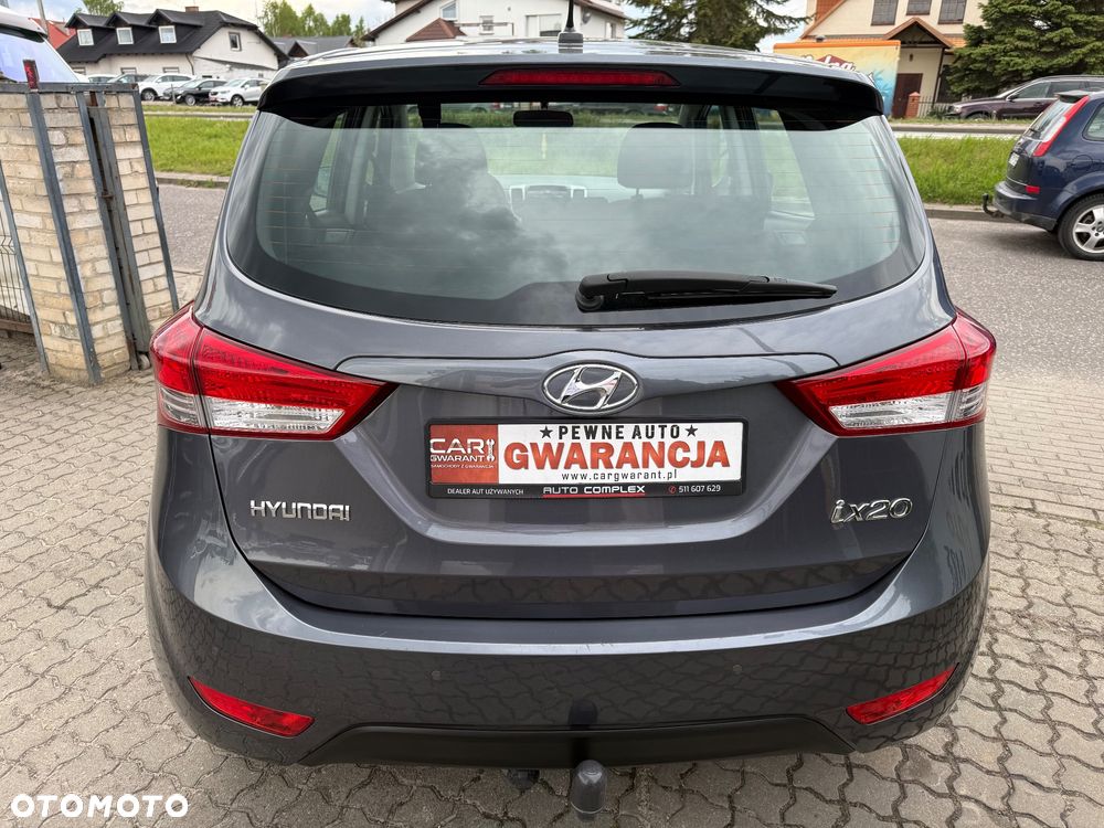 Hyundai ix20 1.4 Premium - 12
