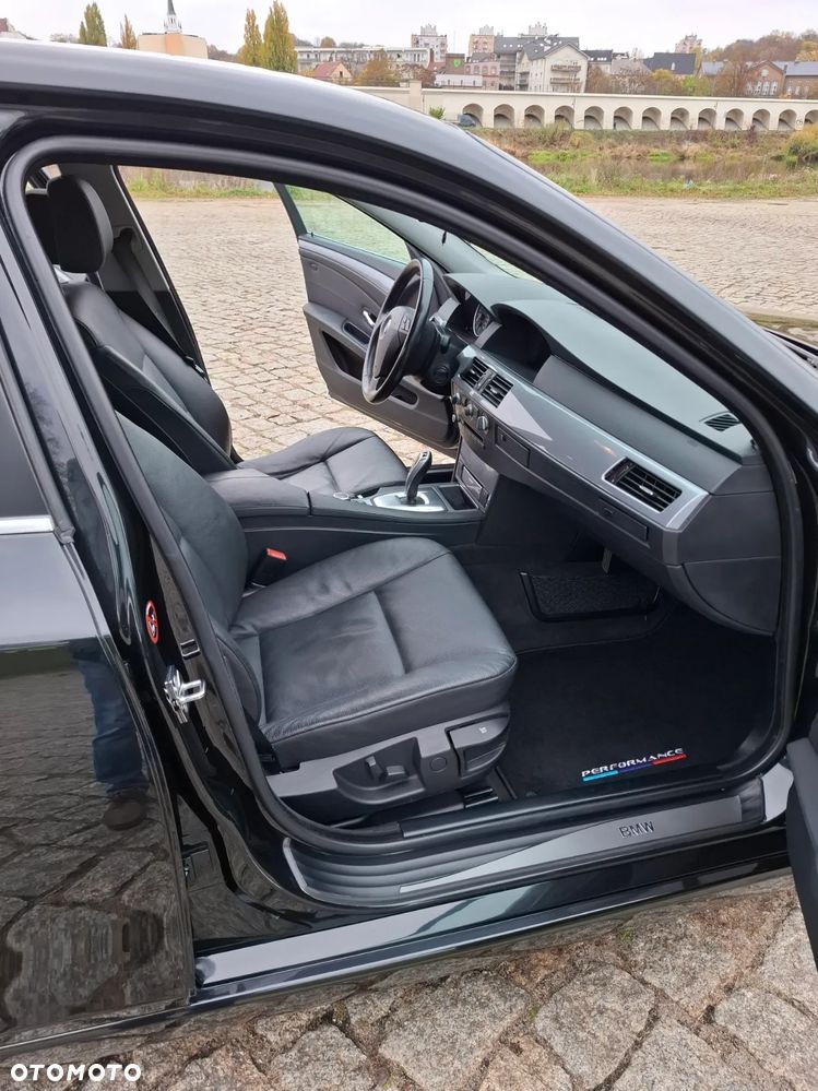 BMW Seria 5 - 13