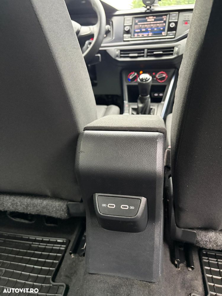 Volkswagen Polo 1.0 Trendline - 23