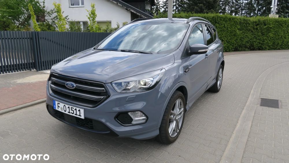 Ford Kuga - 3