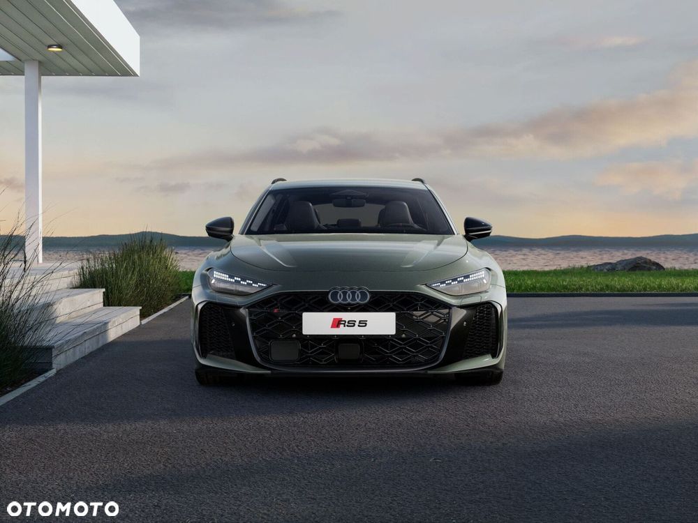 Audi RS5 Avant - 3
