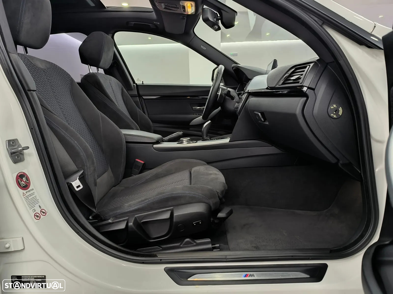 BMW 320 Gran Turismo d xDrive Auto Pack M - 27