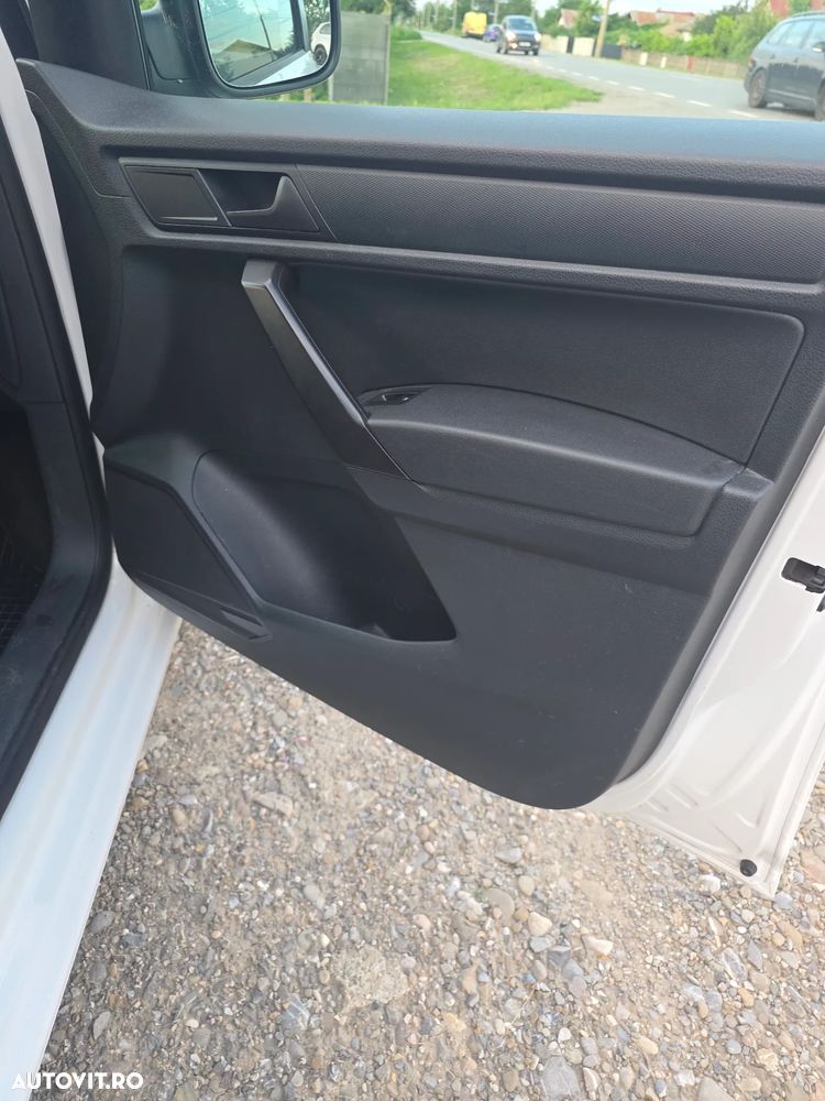 Volkswagen CADDY - 12