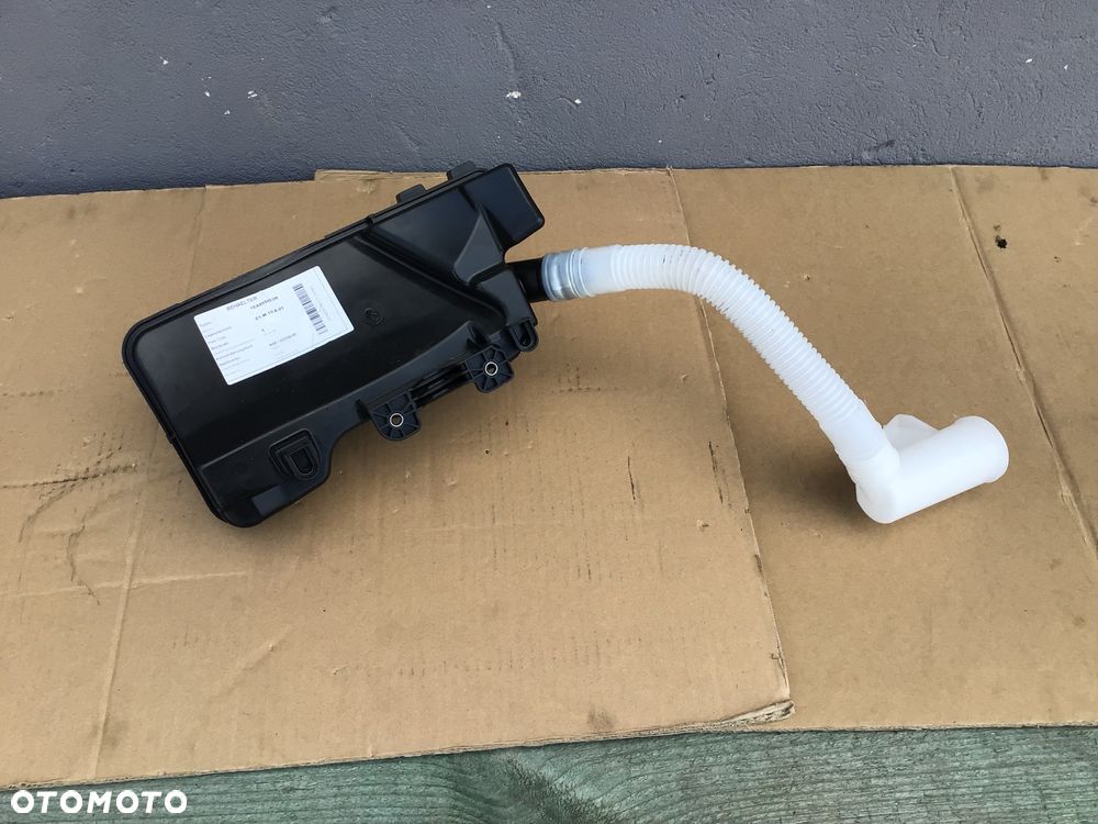 Zbiornik płynu spryskiwaczy Audi VW Seat Skoda Cupra