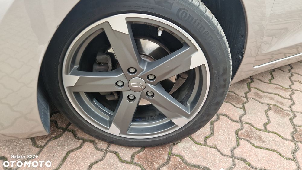 Hyundai i30 blue Kombi 1.6 CRDi Classic Navigation - 10