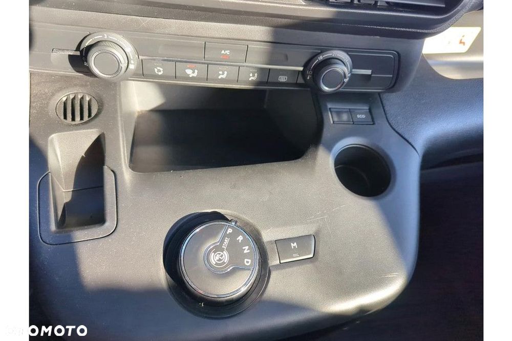 Toyota ProAce 1.2 D-4t 130km A/t Long Furgonbrygactive - 13