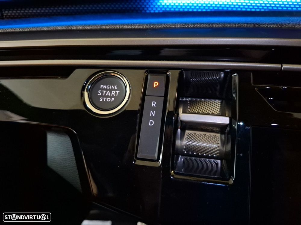 Peugeot E-5008 97 kWh Long Range GT - 23