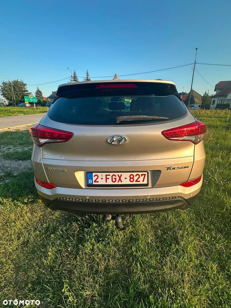 Hyundai Tucson 1.6 GDI BlueDrive GO 2WD - 15
