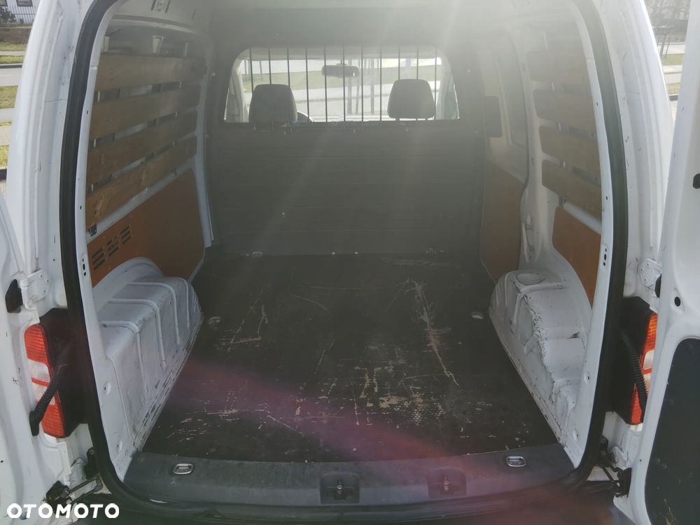 Volkswagen Caddy - 25