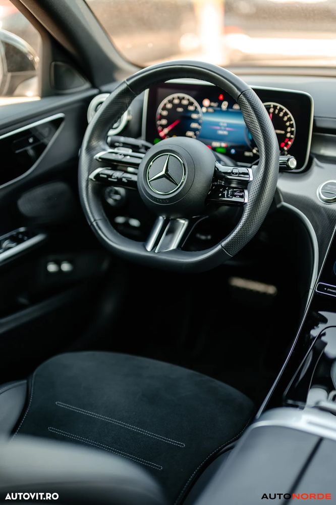 Mercedes-Benz C 300 e 9G-TRONIC AMG Line - 22