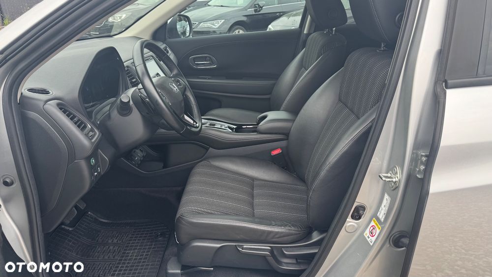 Honda HR-V 1.5 i-VTEC CVT Executive - 21