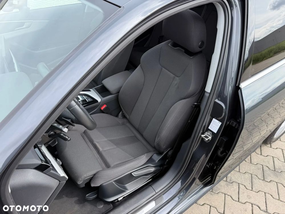 Audi A4 Avant 35 TFSI mHEV S tronic - 22