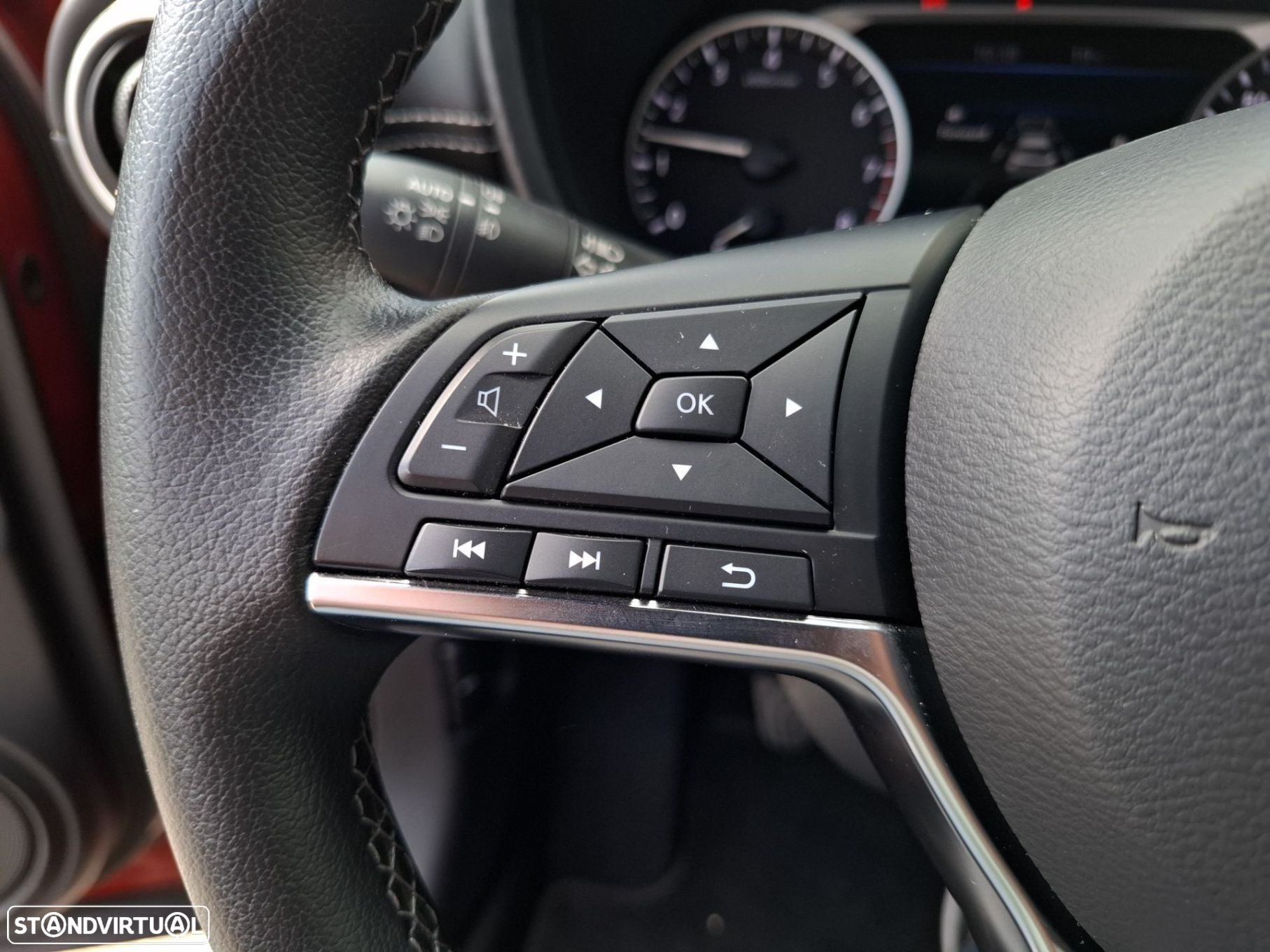 Nissan Juke 1.0 DIG-T N-Connecta NAV.+TwoTone NC - 16