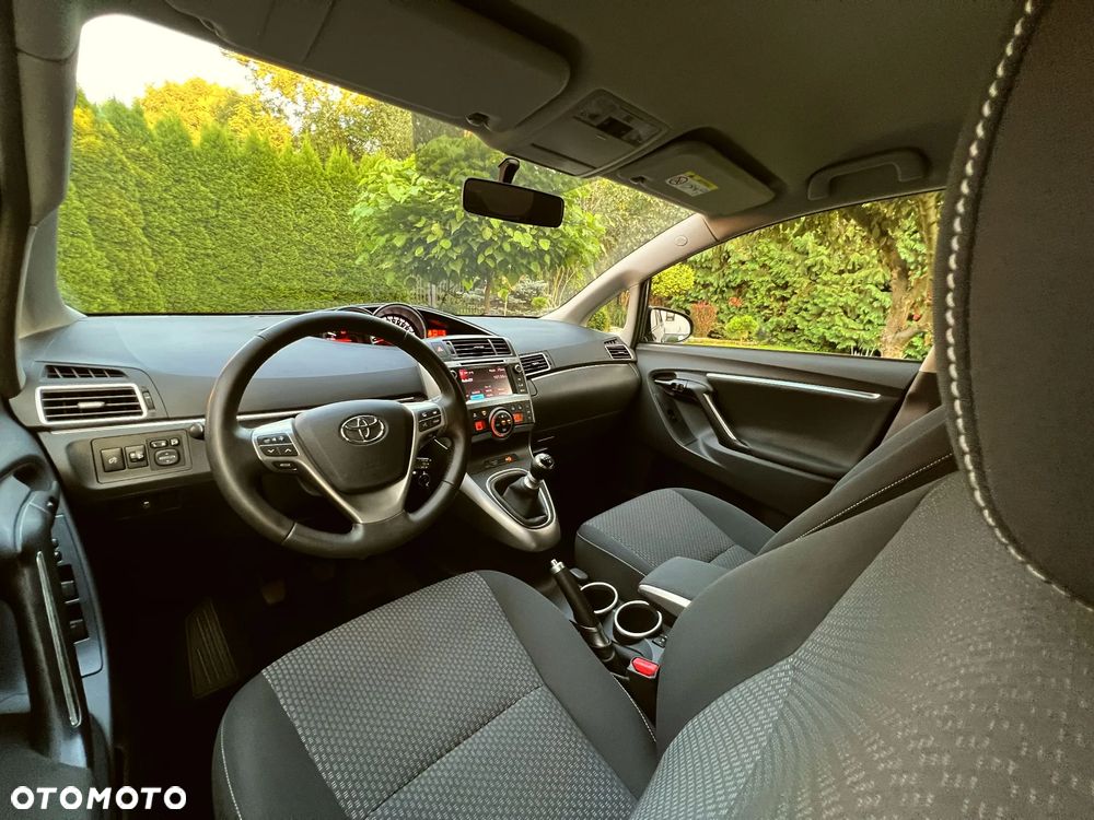 Toyota Verso 1.8 7-Sitzer Comfort - 28