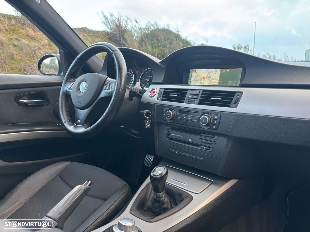 BMW 320 d Exclusive - 27