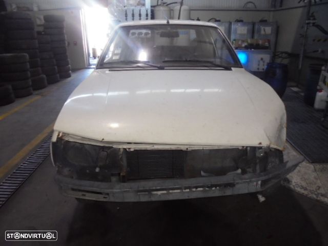 Carro MOT: 105C XM7A PEUGEOT 505 1986 1.8 85CV 4P BRANCO GASOLINA - 1