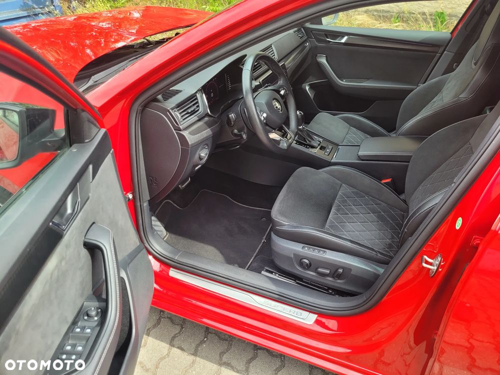 Skoda Superb 2.0 TDI DSG Sportline - 5