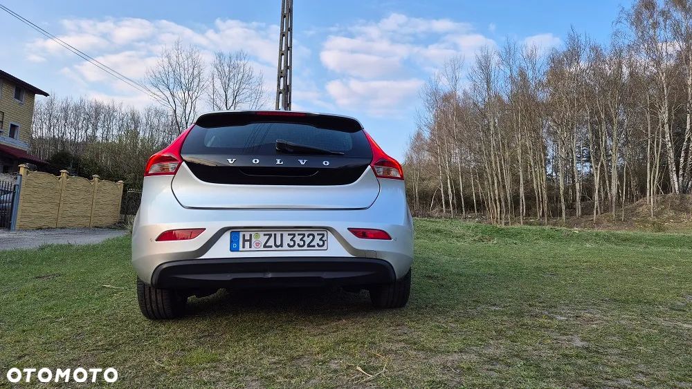 Volvo V40 D2 Momentum - 5
