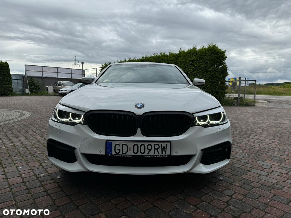 BMW Seria 5 518d M Sport - 7
