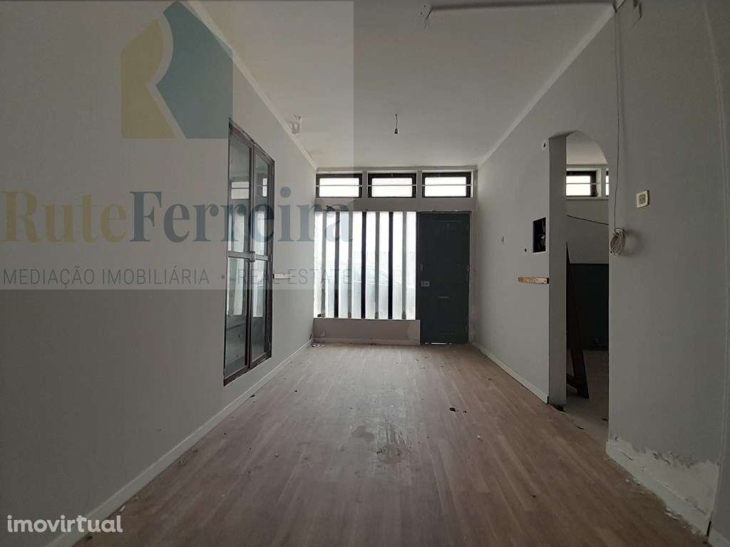 Espaço Comercial na Carvoeira, Torres Vedras! - Grande imagem: 3/23