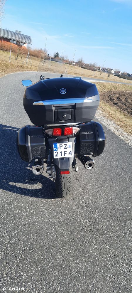 Yamaha FJR - 7
