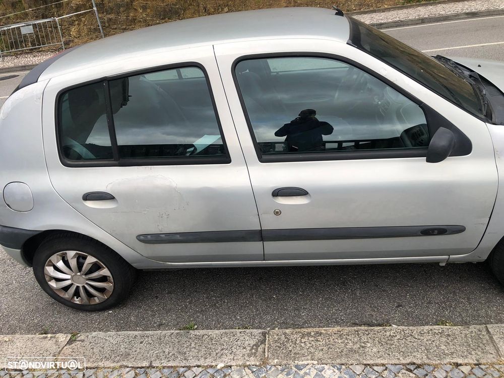Renault Clio 1.2 - 7
