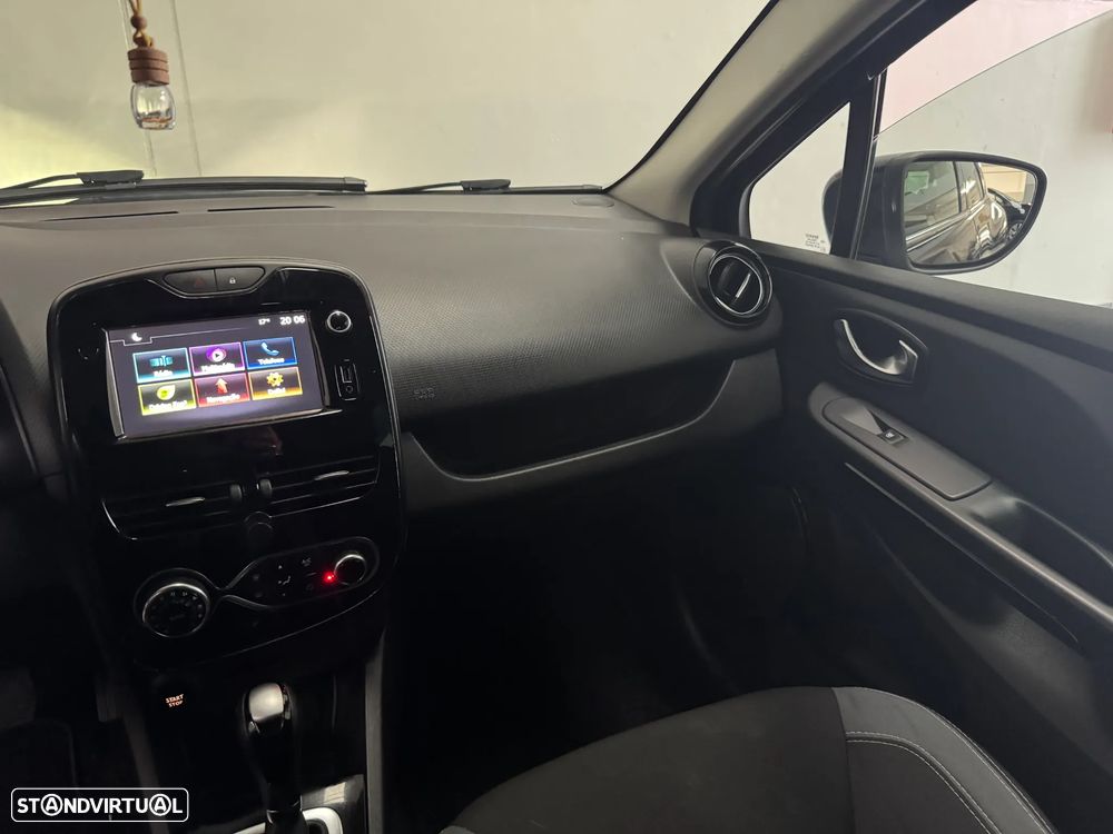 Renault Clio Sport Tourer dCi 90 EDC Luxe - 16
