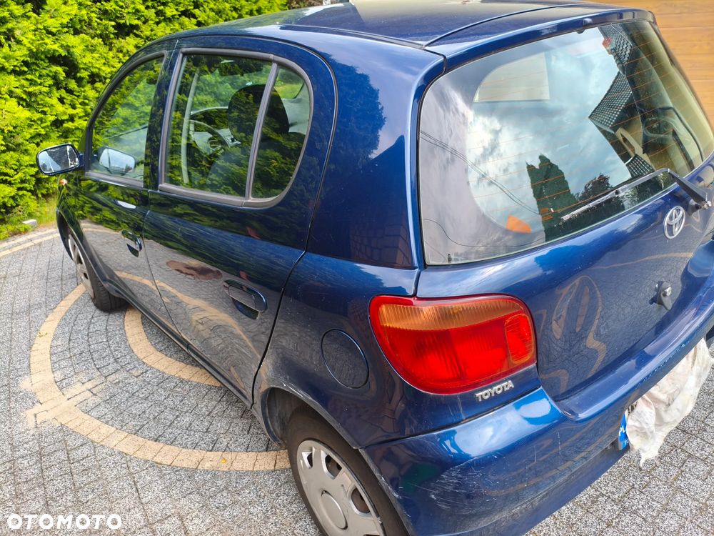 Toyota Yaris 1.3 VVT-i Travel - 2