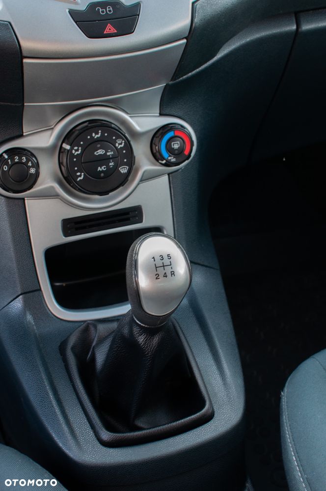 Ford Fiesta - 9